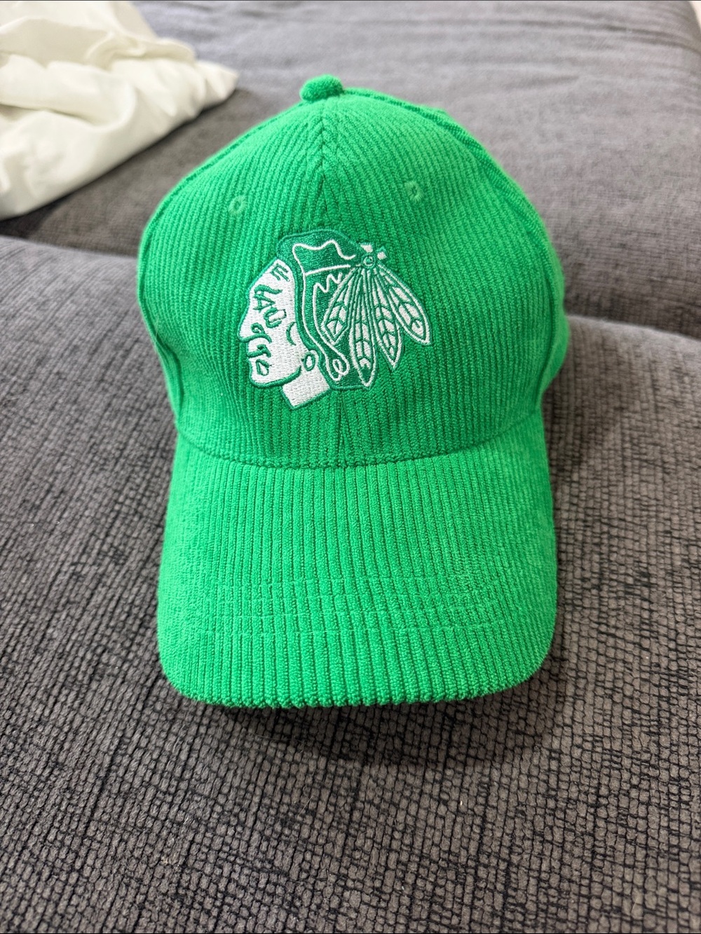 Green Knit Chicago Blackhawks Baseball Cap